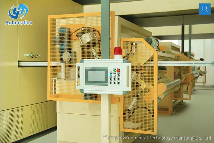 Wie können Sie den effizienten Betrieb und die langfristige Haltbarkeit der Beschichtungsmaschine durch mehrschichtige Beschichtungstechnologie und regelmäßige Wartung sicherstellen?